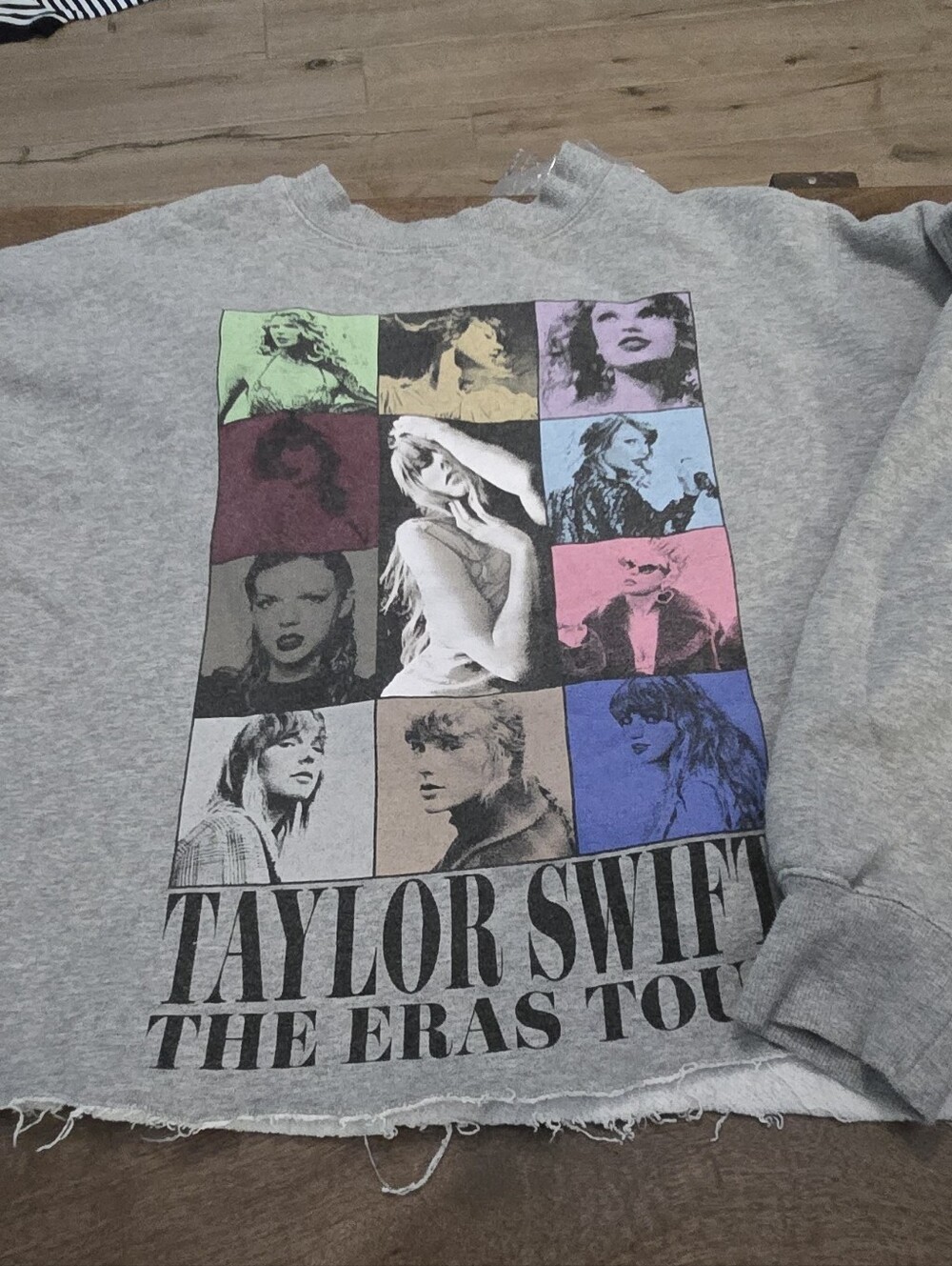 Gray Graphic Crewneck Sweatshirt - The Eras Tour - Picture 4 of 7